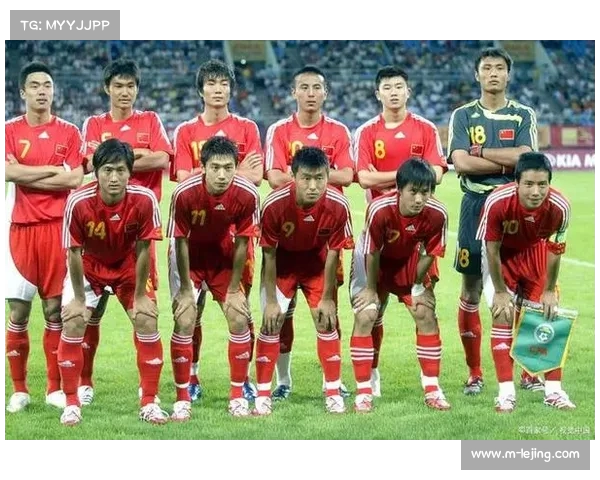 中国足球如何加强与世界顶级球队的合作？