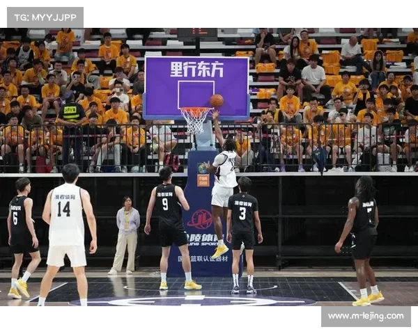 从明星球员到历史影响：秀与秀谁才是最强？(秀与不秀)